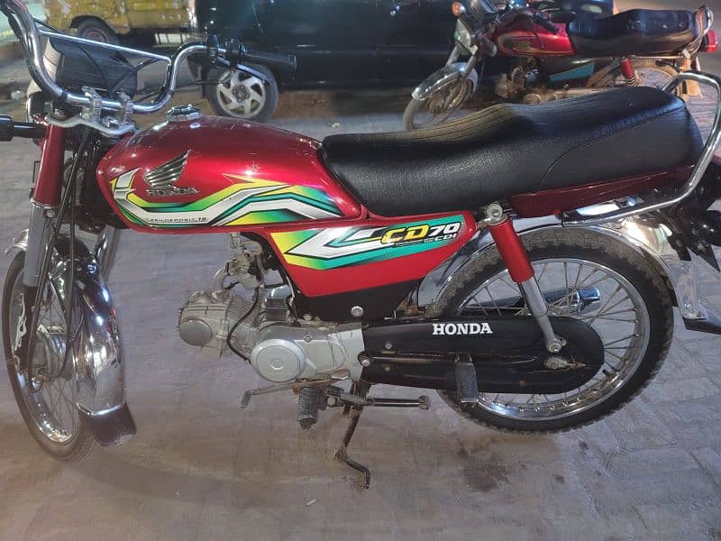 Honda CD 70 9