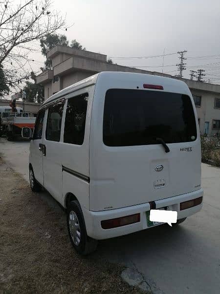 Daihatsu Hijet 2011 3