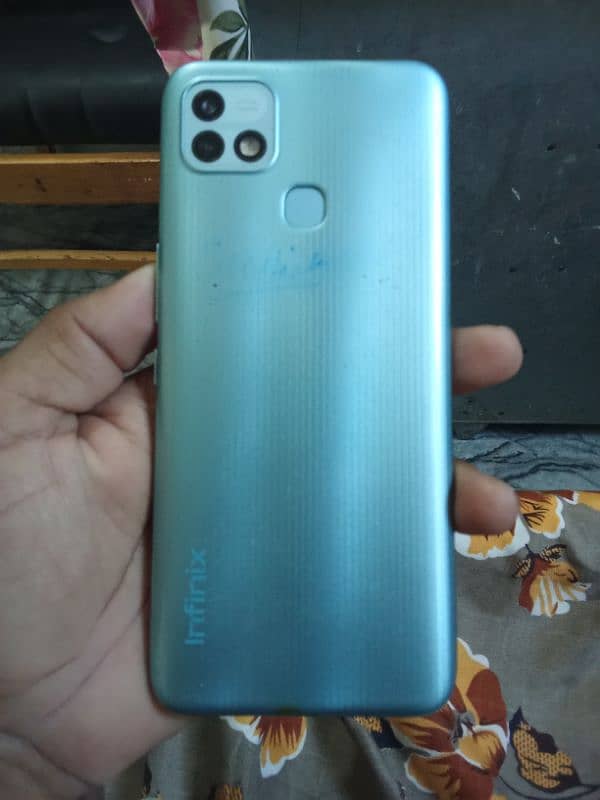 Infinix hot 10i 4/128 mbl nmbr 03477769205 3