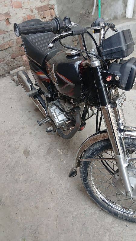 Honda 125 22 model 10\10 4