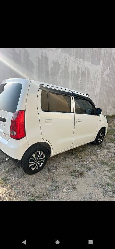 Suzuki Wagon R 2016 model Registration January 2017 7