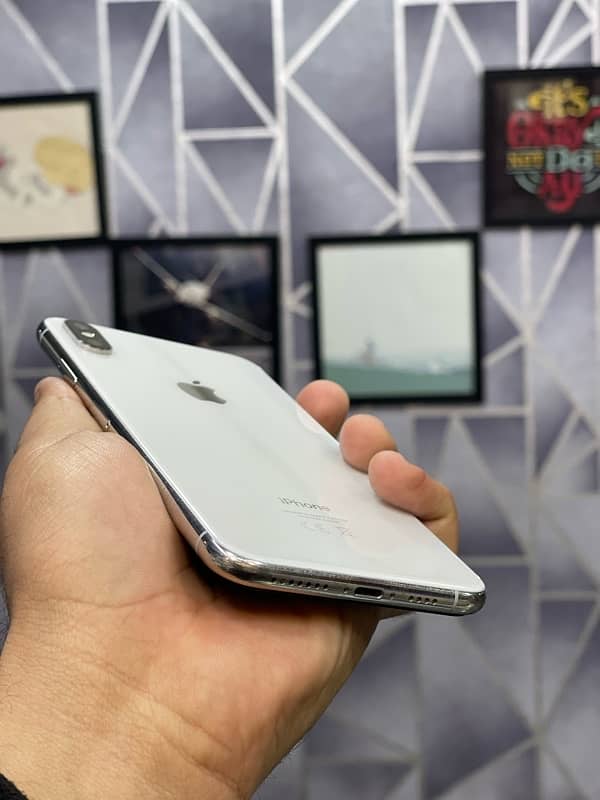 iphone Xsmax 256gb pta approved physical + esim 75% battery 6