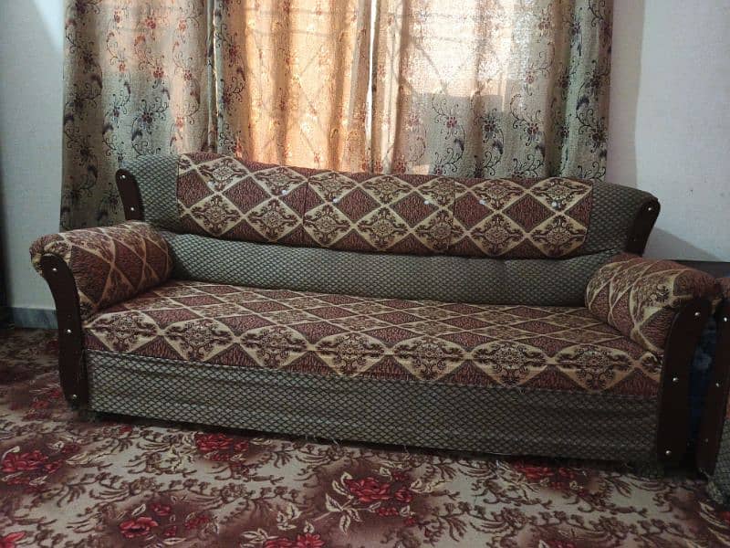 5 seater sofa set  10/9 condition 3