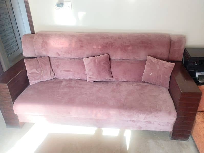 5 Seater Sofa Set 0