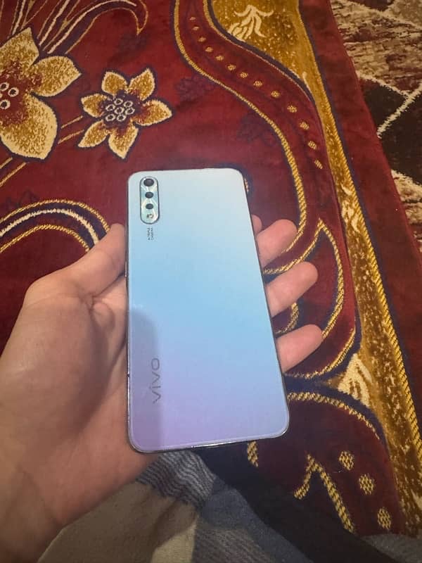 vivo s1 10/10 box and charger pta approved 3