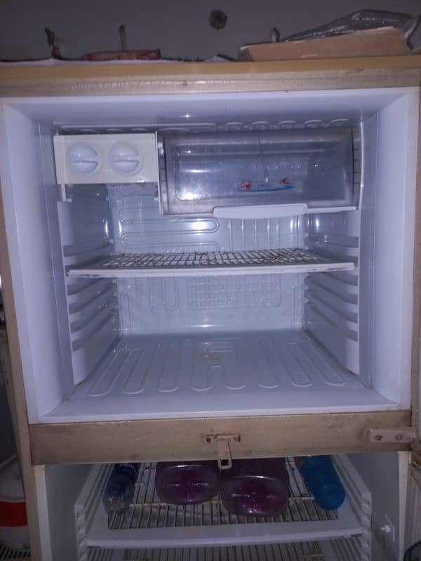 PEL Refrigerator Original Condition 13