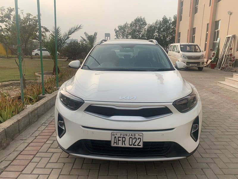 KIA STONIC 21/23 . invoice 2021 December delivery 2022 January. 5