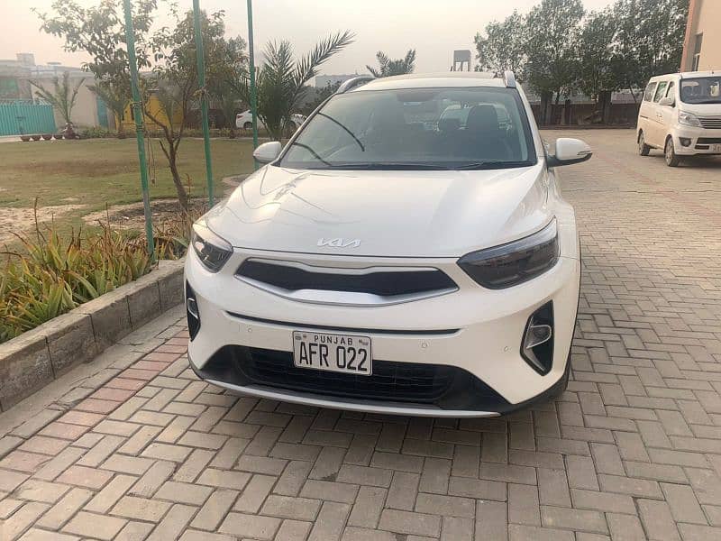 KIA STONIC 21/23 . invoice 2021 December delivery 2022 January. 6