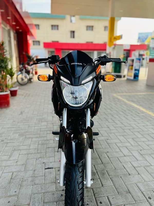 Honda  Cb150f 15