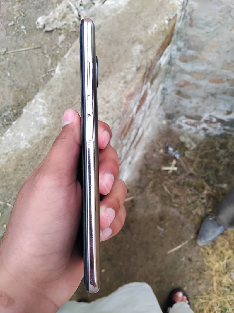 Xiaomi Poco X3 Pro 4