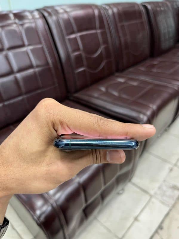 IPhone 11pro PTA approved 1