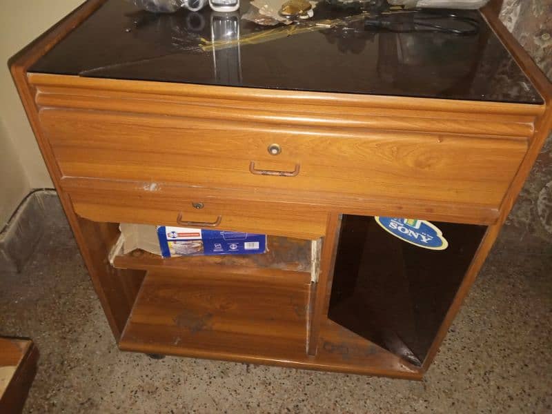 used Computer table Sony 3