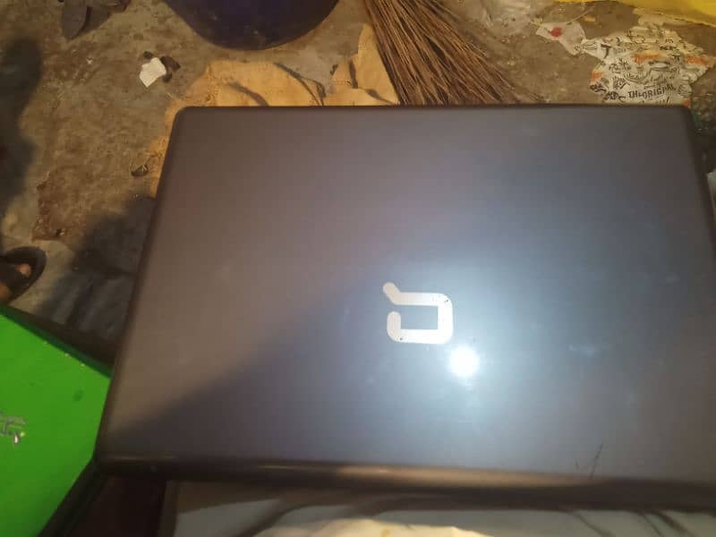 HP Compaq laptop 3