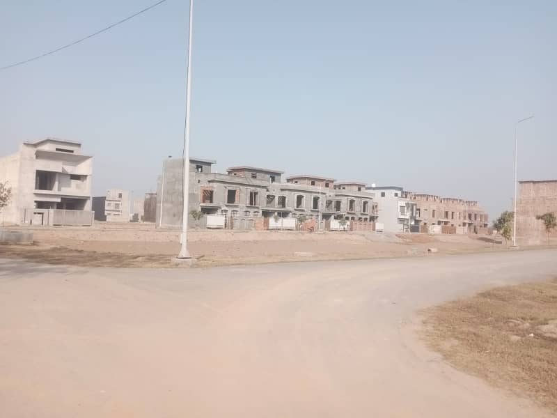 5 Marla Ready To Possession Plot Available In Overseas Block Parkview City Lahore 0