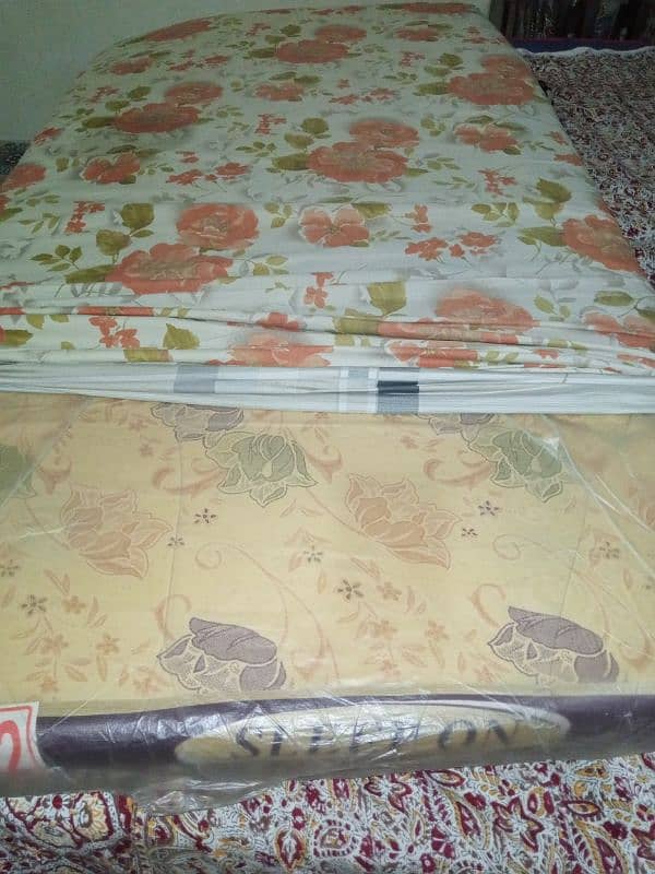 Good condition 2 mattress 2