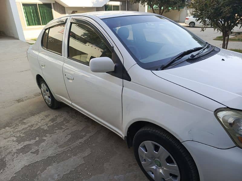 Toyota Belta 2003 / 2006 in Genuine and Excellent Condition 6