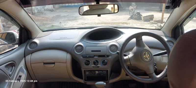 Toyota Belta 2003 / 2006 in Genuine and Excellent Condition 7