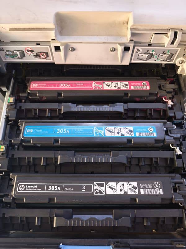 hp laser jet pro 400 M451dw 2