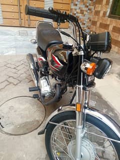 Honda 125 Urgent sale (0309 9019119)