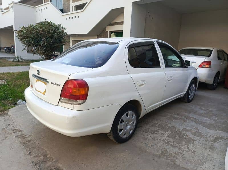 Toyota Belta 2003 / 2006 in Genuine and Excellent Condition 1