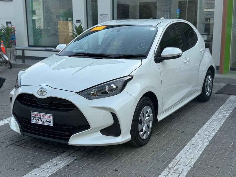 Toyota Yaris X package 2021 1