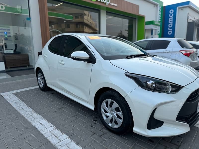 Toyota Yaris X package 2021 3