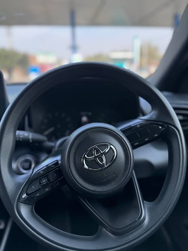 Toyota Yaris X package 2021 11