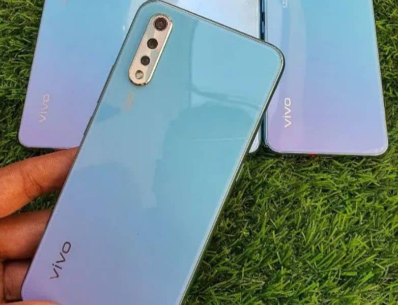 VIVO S1 8/256 1