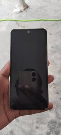 Vivo y100