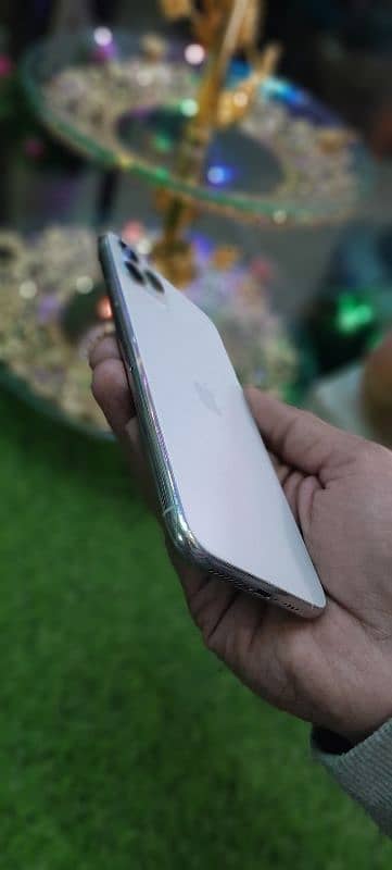 Iphone 11 pro max Urgent Sale 6