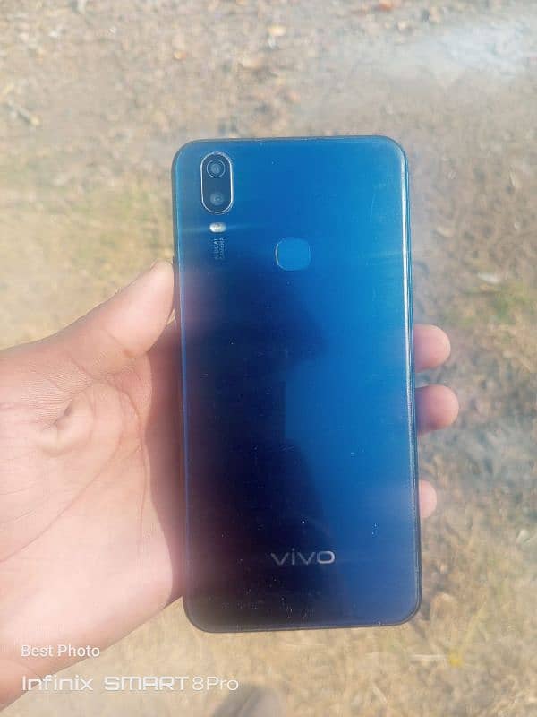 pice finalUrgent sale vivo y11 All ok wattsapp number 03195159864 1