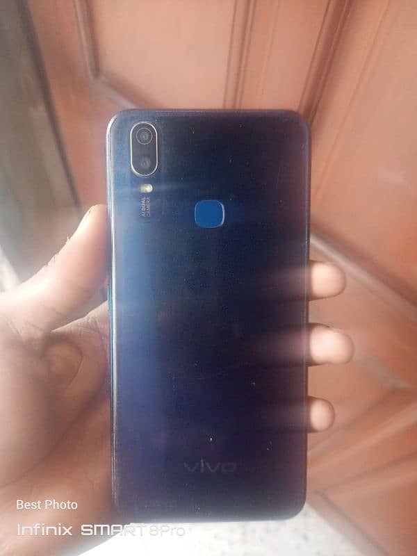 pice finalUrgent sale vivo y11 All ok wattsapp number 03195159864 6