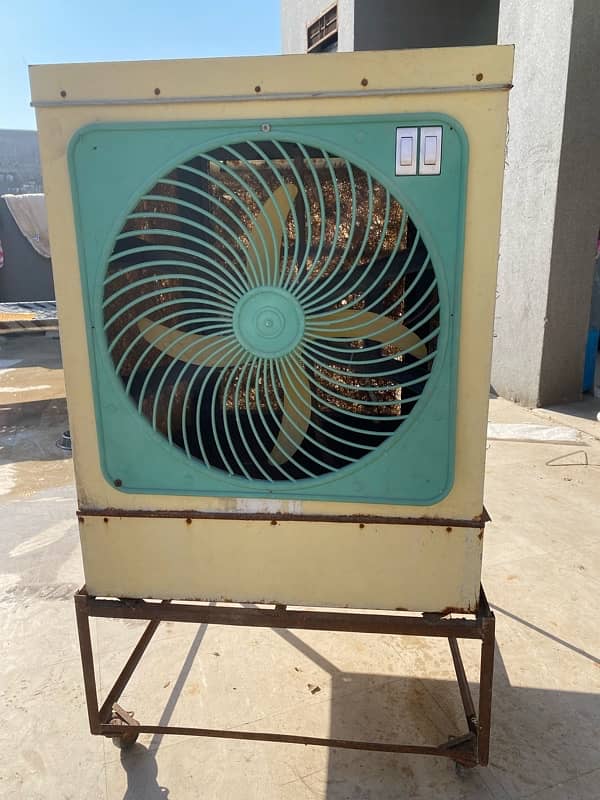 Pedistal Fan / Electric Cooler with stand 3