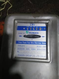 Sub Three phase meter almost new