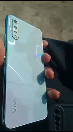 vivo s1