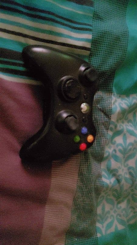 Xbox360 500Gb With 3 Wireless controller 6