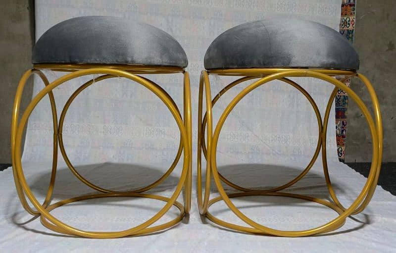 stylish Metal ring stool 3