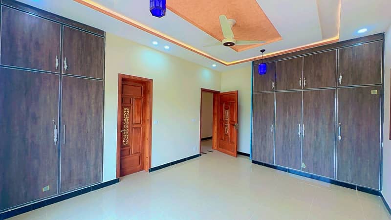 8 MARLA BREND NEW FULL HOUSE FOR SALE IN CDA APPROVED SECTOR F 17 T&TECHS ISLAMABAD 13