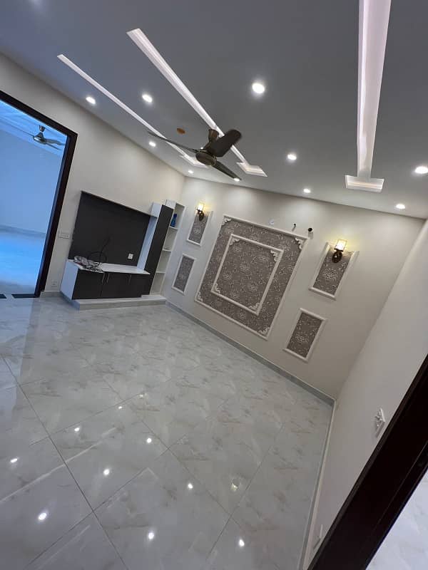 8 MARLA BRAND NEW HOUSE AVAILABLE FOR RENT IN DHA RAHBER 11 1