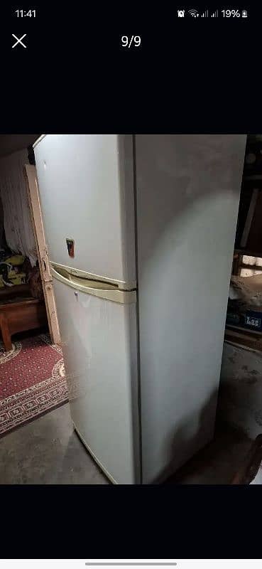 imported full size refrigerator for urgent sale 7