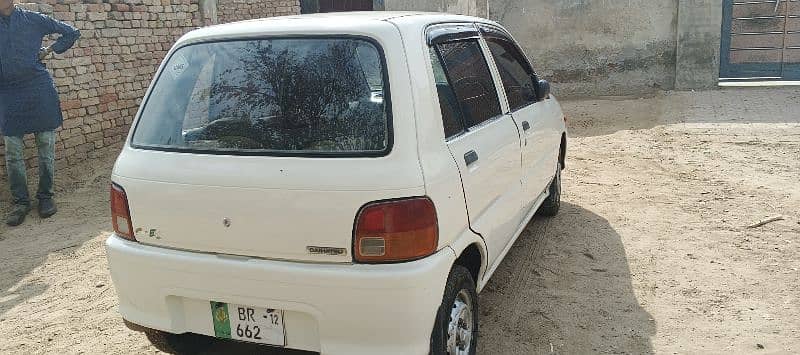 Daihatsu Cuore 2012 2