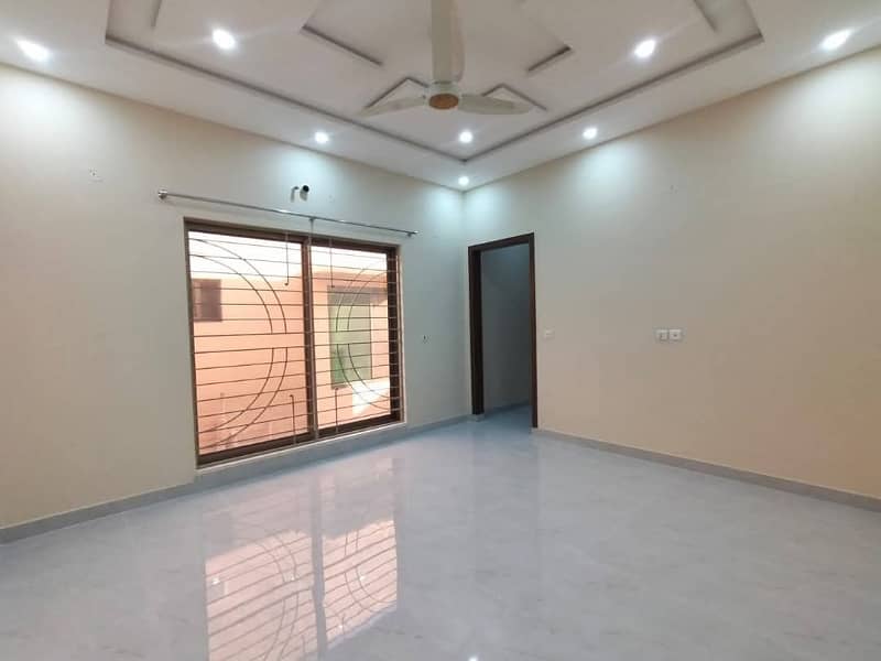 Kanal 3 Bed Superb Tile Floor Upper Portion Is For Rent In Valencia Town 8