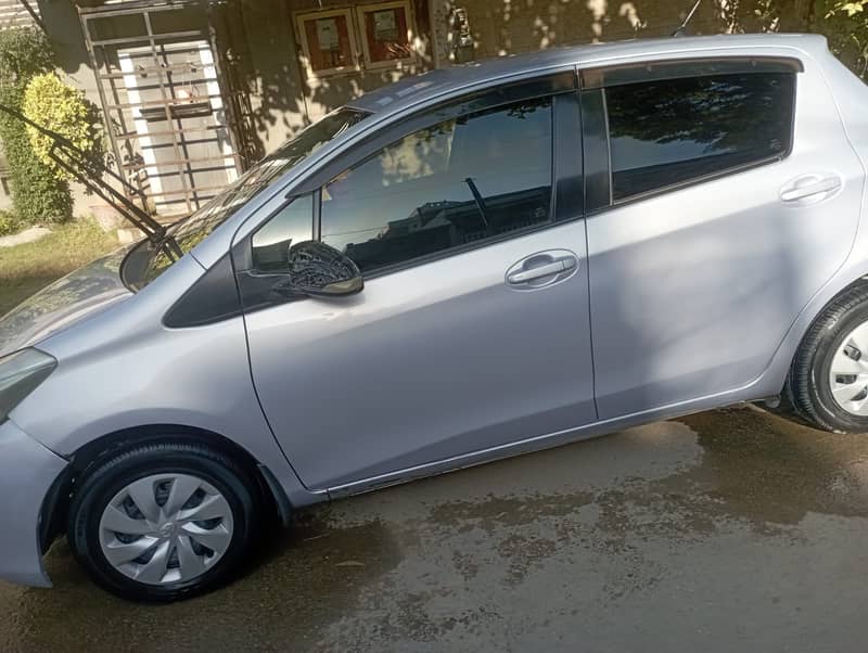 Toyota Vitz 2013/17 4