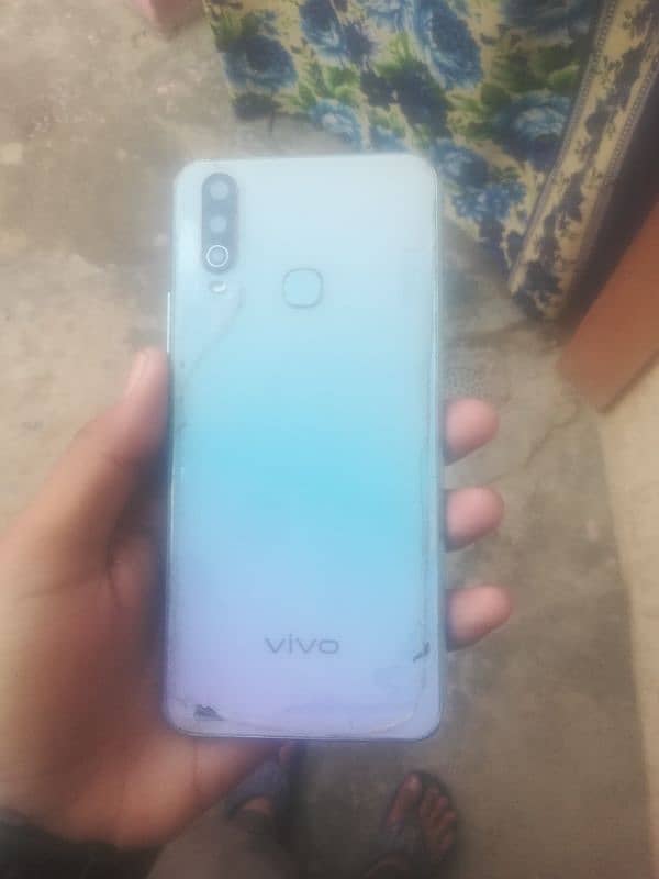 Vivo Mobile y17 0