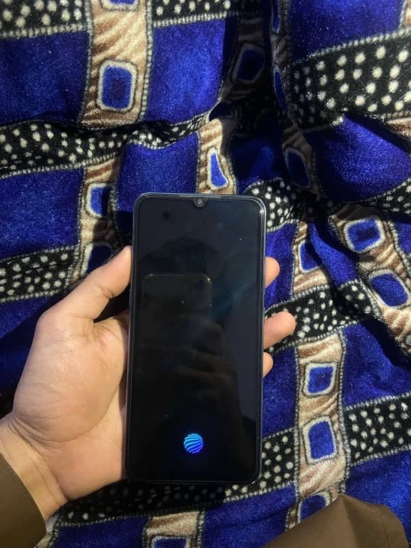 vivo s1       6 /128/ condition 10/10 1