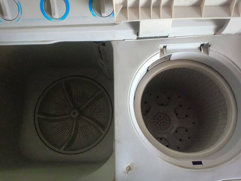 Haier twin tub washing machine Hmw120 as 0