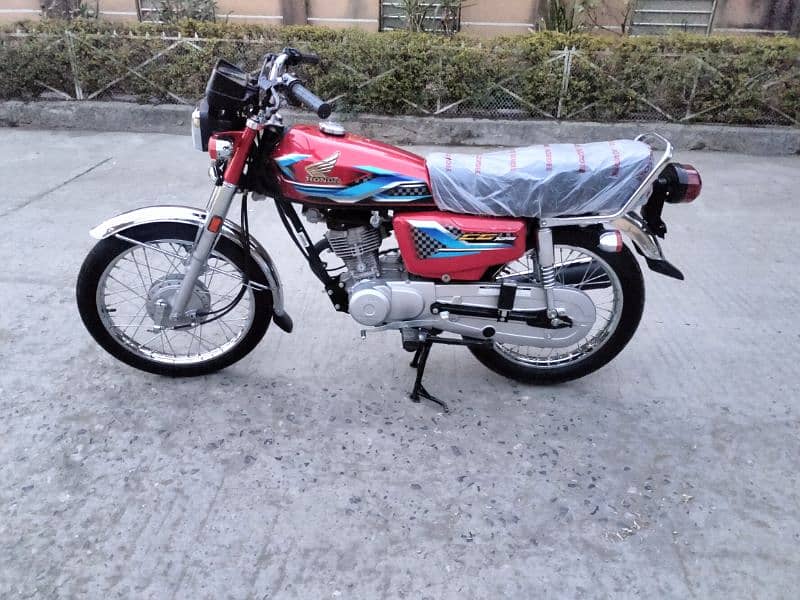 Honda CG125 model 2024 Islamabad number 03055228242 1