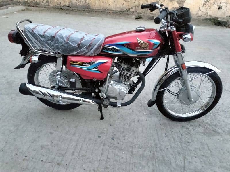 Honda CG125 model 2024 Islamabad number 03055228242 2