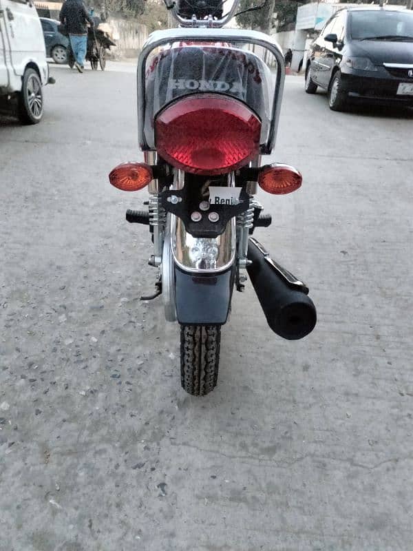 Honda CG125 model 2024 Islamabad number 03055228242 9