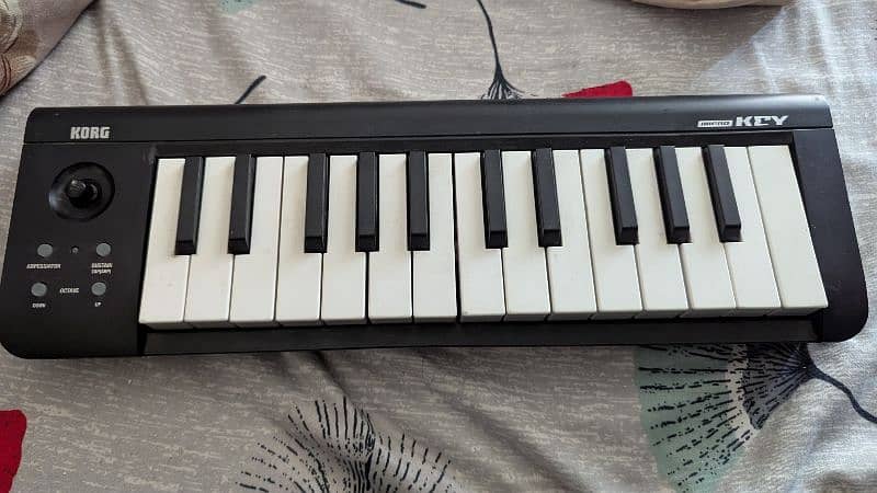 Midi keyboard 25 keys KORG 0